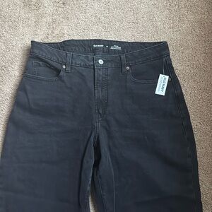 Black curvy og loose Old Navy jeans with tags
